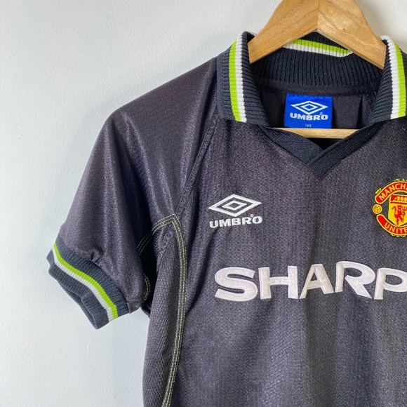 Umbro Manchester United Football Shirt 1998 Third Kit Black Kids 10/11 Years - Picture 4 of 6